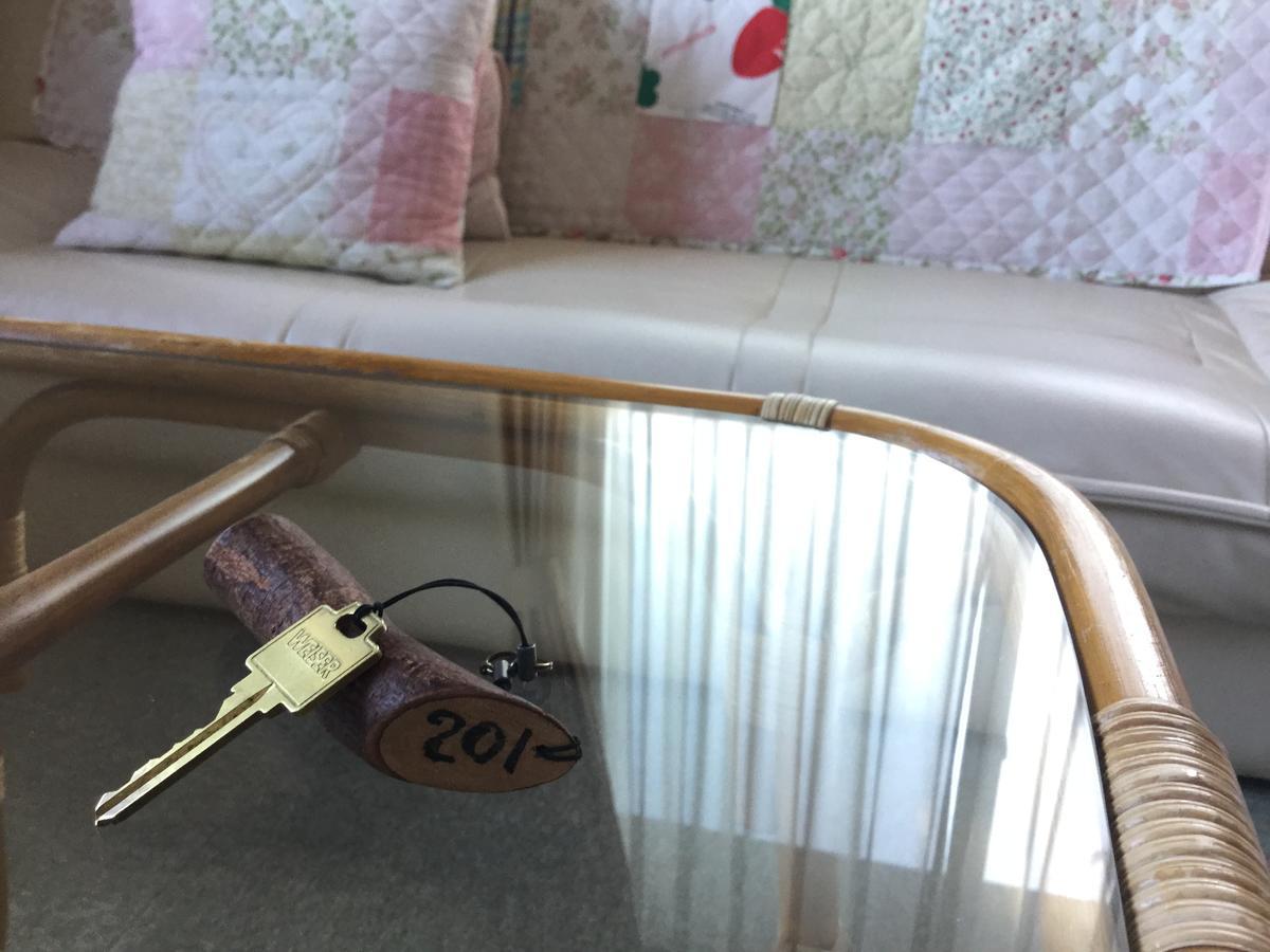 Chiisana Hotel Hanaikada Ito  Exteriör bild
